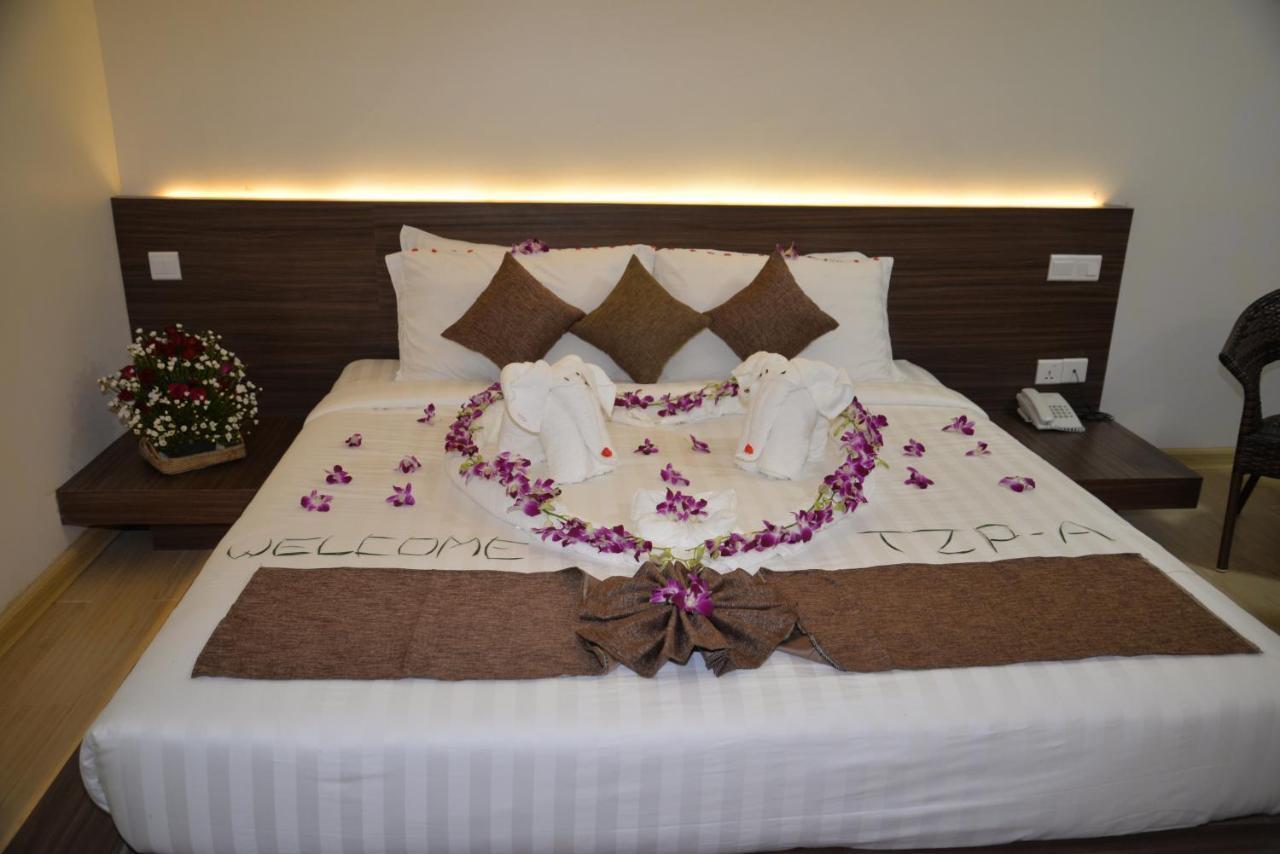 Thazin Palace A Hotel Ngapali Bagian luar foto